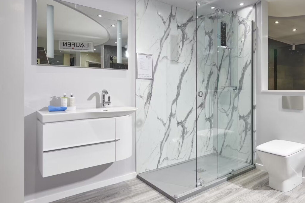 Walk-In Showers vs Bathtubs